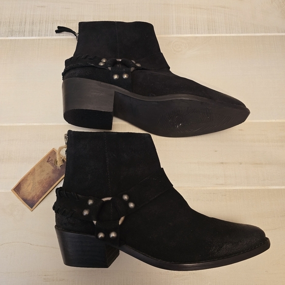 {6} NWT Vintage 7 Alameda Black Suede Western Buckle Ankle Booties - Picture 4 of 15